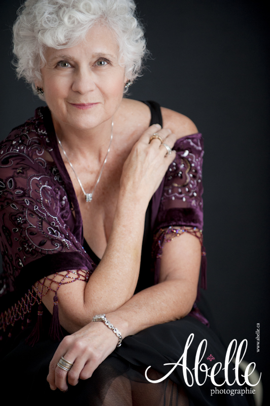 Abelle Glamour portrait studio photo session