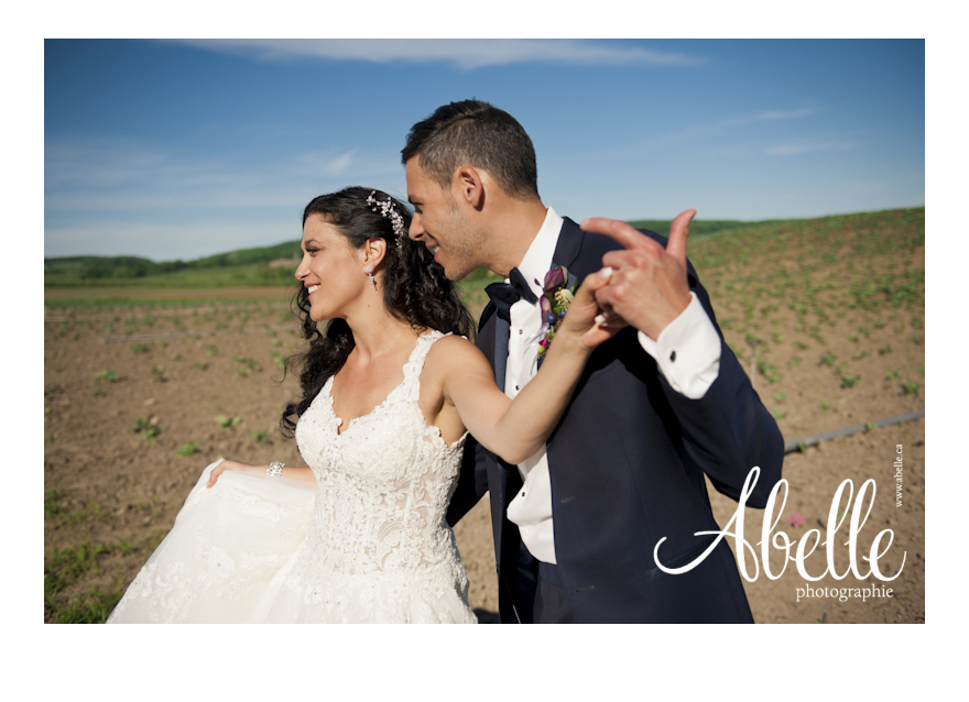 Wedding portrait photographer: Abelle.ca