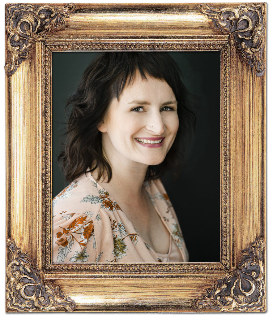 Boutique portrait studio: Abelle Wedding and Portrait Photography. Montreal. Brockville, Canada.