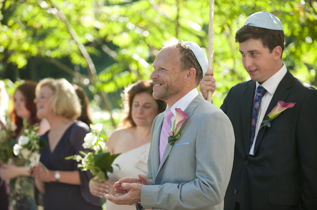 Wedding ceremony at Parc Jean-Drapeau, Montreal: Abelle photographie