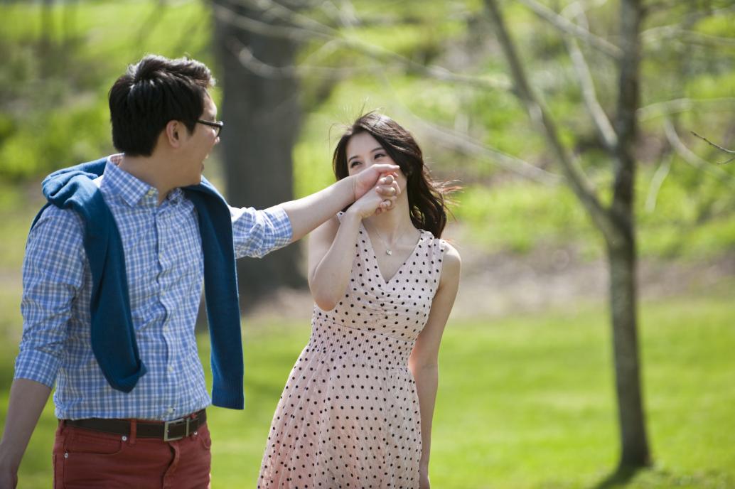 Couple engagement photo shoot