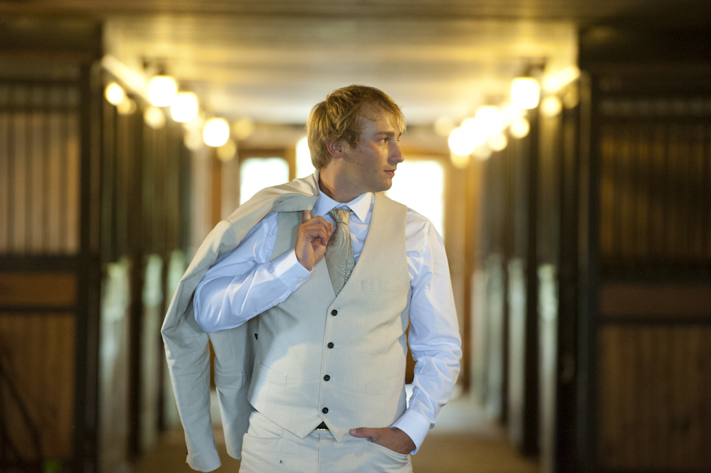 Groom waits for bride for first look