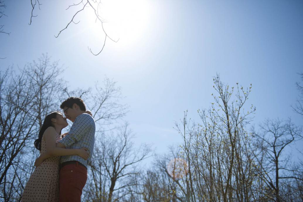 Springtime engagement session photo shoot